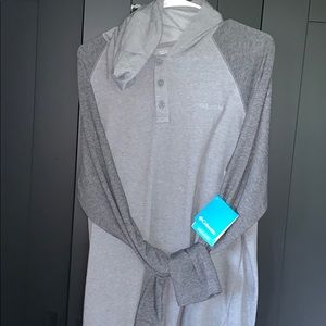 Men’s medium Columbia sweatshirt